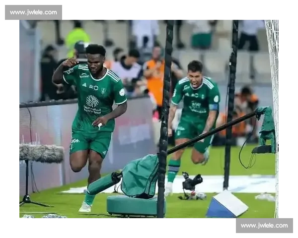 体育焦点速览聚焦赛场风云解析热点赛事与明星表现趋势前瞻深度解读